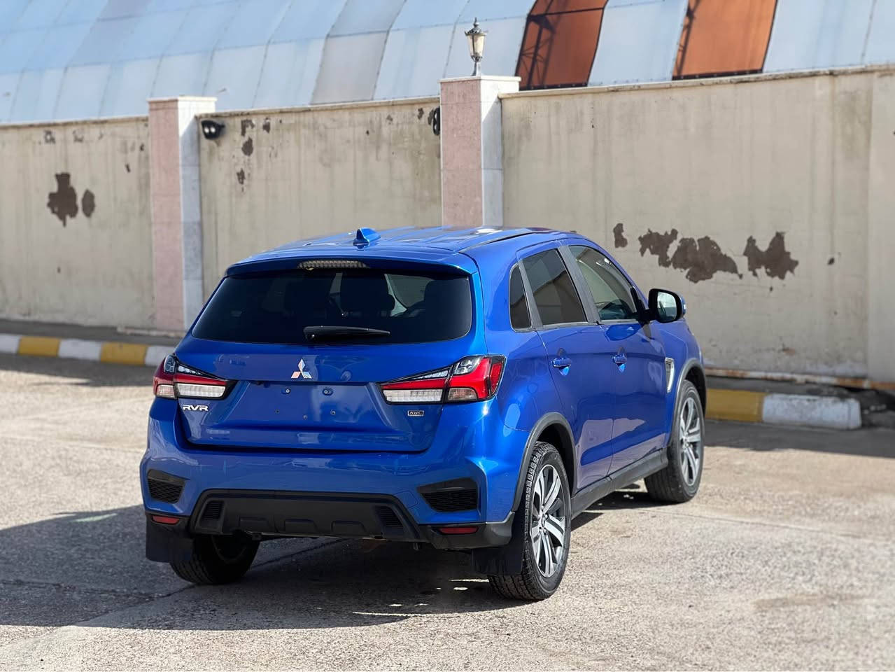 اوتلندر 2024
سعر 108مجال 
سبوخ 3بارجه ربع سقف بي داخلي 
بيش بشت كه بس 
ايرباك سوكان سيستم 
موسفات SE AWDفول 
به رد رادار شريكه 
شوين ئاكري 
***********واتساب أربيل, العراق
