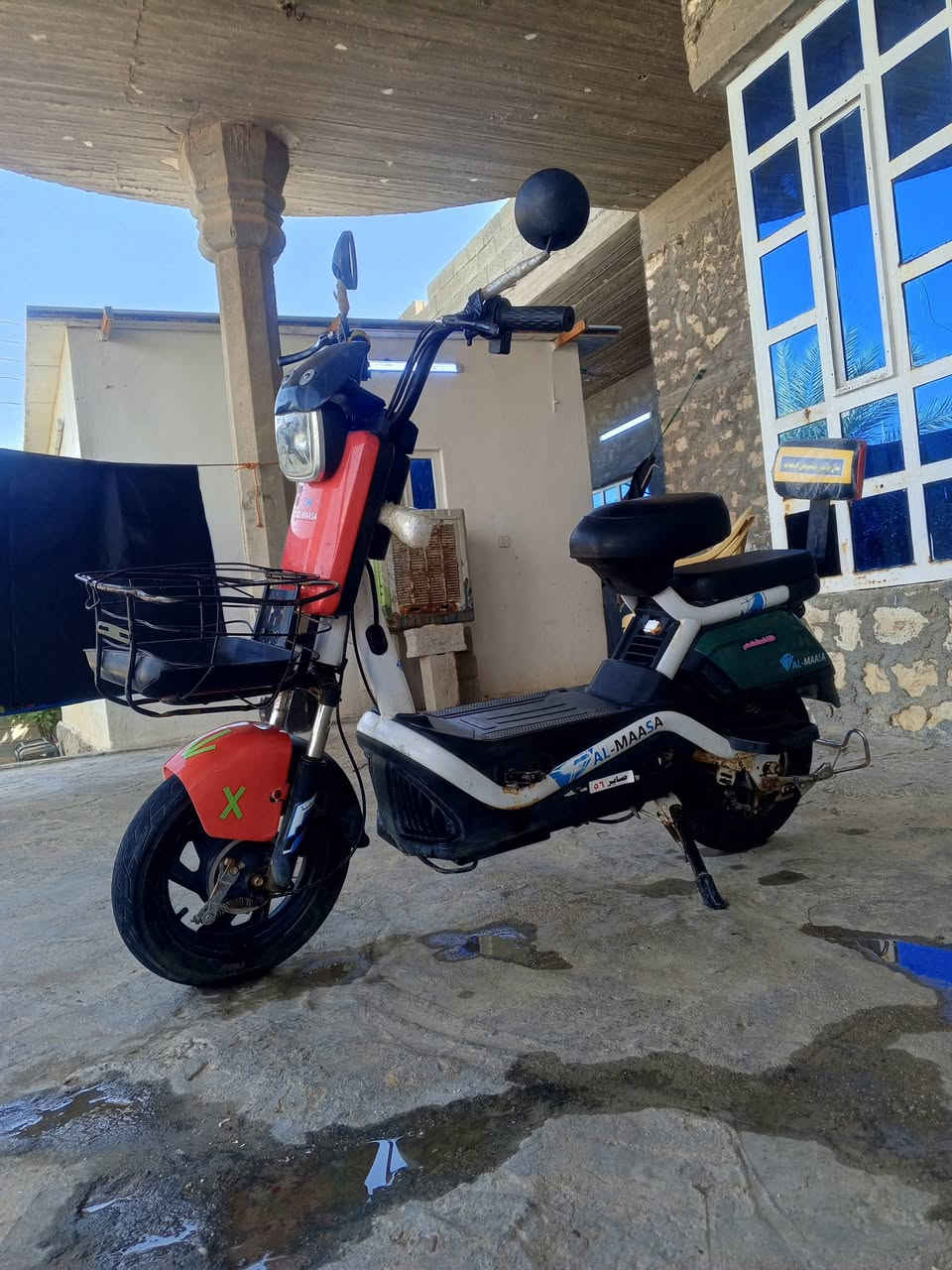 السلام عليكم عندي دراجه شحن حجم 14 نوعيه الماسه 4بطاريات  ملف 500w وبطاريات جدد صار شهر ونص من شديتهن سويج +بصمتين + البايدار موجودات انطيهن هديه  ويه الدراجه كله شغال كهربائيات فول نضافه يمشي الشحنه الوحده 40كيلو متر الى45 العنوان الرمادي جويبه مدخل النساف السعر 225 بي مجال للطيبين رقم الهاتف ***********
