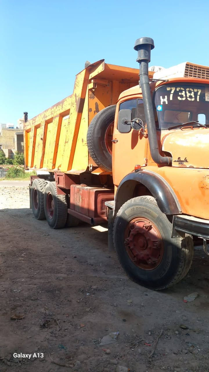اخوان مكلف بلنشر اقجم موديل ٨٢سياره مكفوله شاصي محرك كيرتحويل مباشر تخم تاير جاهزه لشغل رقم بغداد استفسار على الرقم ***********
