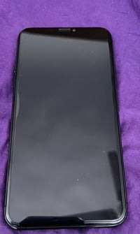 ١١ برو ماكس ذاكرة ٢٥٦ بطارية ٨٦ مبدل فقط شاشة السعر ب٣٢٥ ألف وبيه مجال...