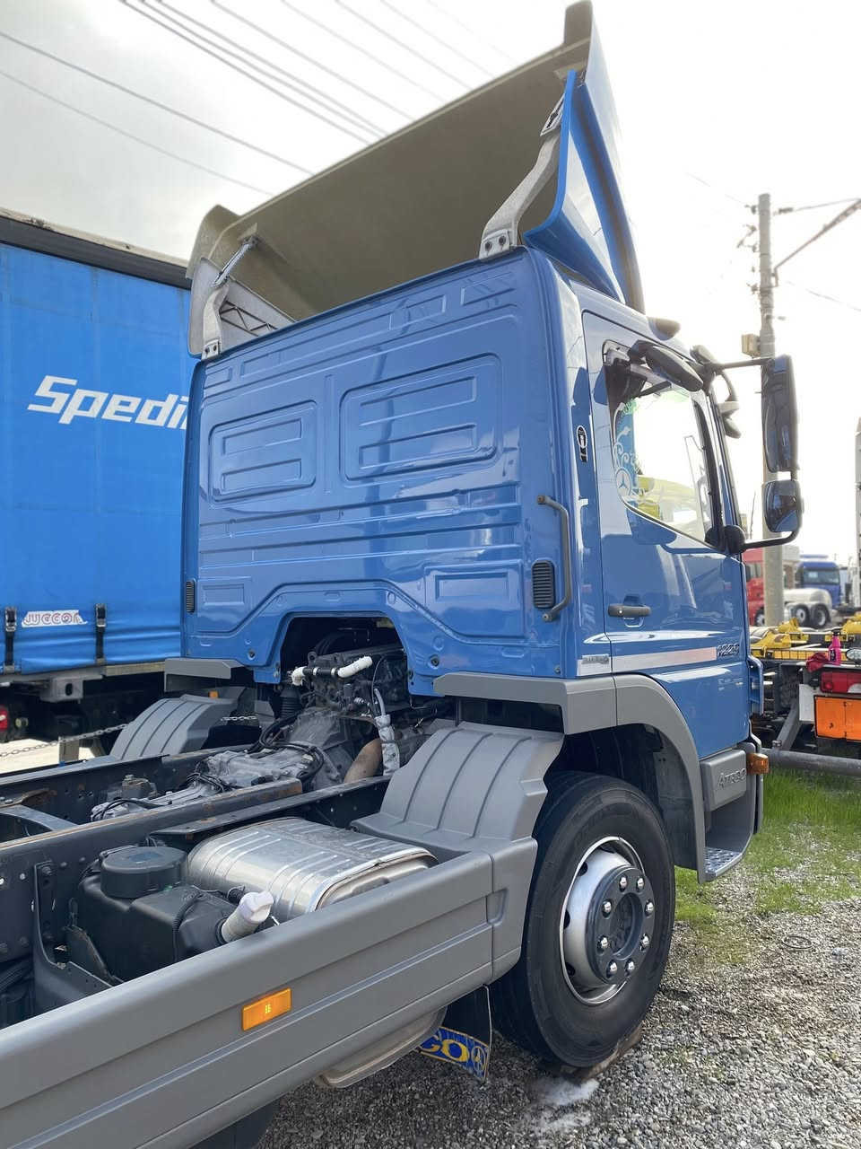 👇ماشاء اللّه💙
سياره جديد📦.
اتيكو حواجب.ثمانيه برغي
سته سلندر .موديل (2012)
شانصي طول ٧.٢٠.
سنه ويه جديد.
تبريد. تعديدسرعه.جام كهربا.هاڤ.كوشن هيتر.
مجموعه اكتروز.جوبليس خالفي.حجم(1229)
تاقم تيار جديد.
سياره مكفول كفاله .
مكينه محرك اكسل كيرٍ بشرت.
بدون صبوغ.
📍مكان .سليماني .معرض بابل✅
📞0770 143 7078
📞***********
