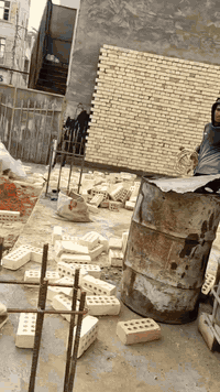 خلفه بناء داخل بغداد***********
