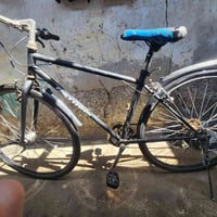 باسكل c700  كامل ما بيه اي نقص  مكاني بغداد الشعب  07772077857  سعر ٦٠