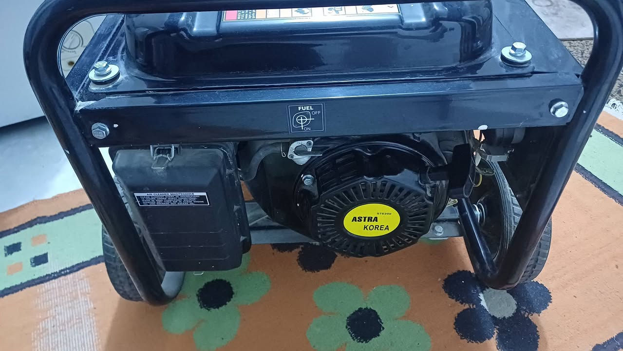 مولده استره الاصلي ملف نحاس تشغيل سويج وريمونت 
استعمال ١٥ يوم فقط اخت الجديده سعر 300 الف المكان بغداد الزعفرانيه


**إذا كنت صاحب هذا الإعلان وتريد حذفه لأي سبب، رجاءا أرسل رسالة إلى الدعم الفني**