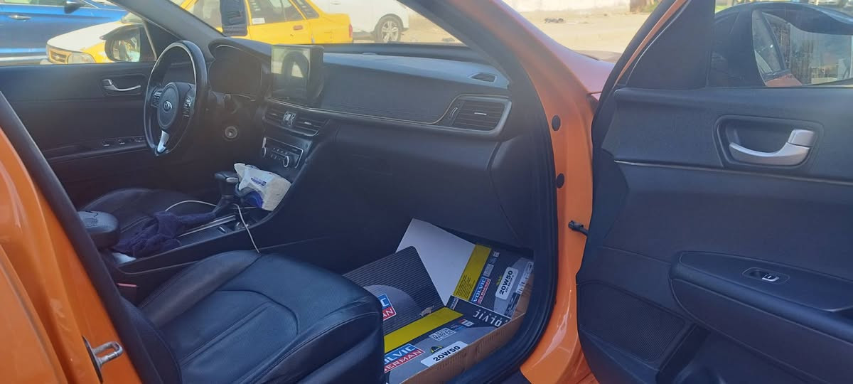 السلام عليكم كي فايف رقم اربيل خصوصي 2018 خطين غاز بانزين كير مكينه تبريد سياره جاهزه هزه جديده تريد تحويل تريد وكاله بيه صبغ اربع قطع مكان السياره ديوانيه السعر 128 وبيه مجال ***********
