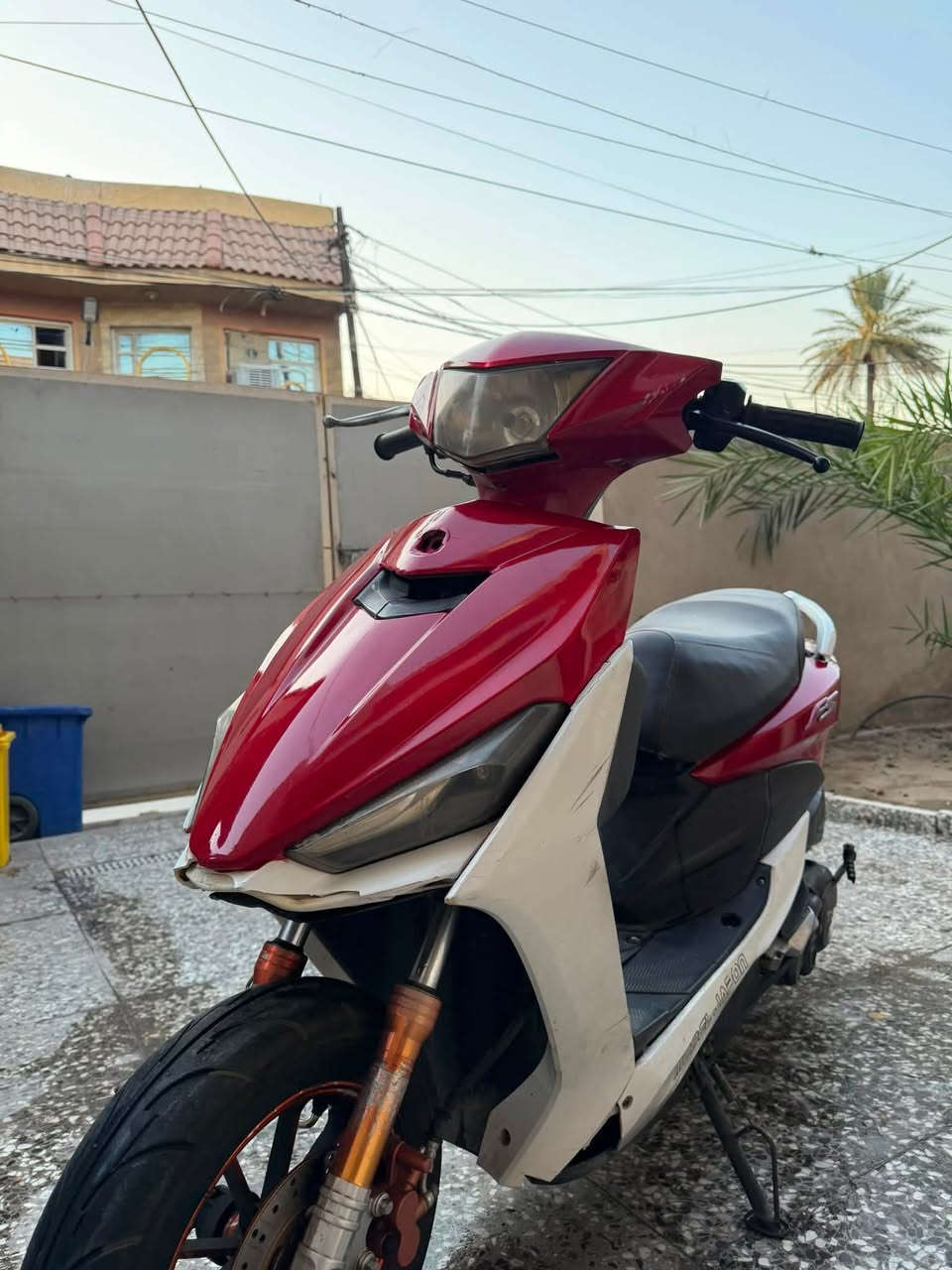 سلام عليكم 
ماكس fs 
120 km 
ويل رياضي 
دبلات رياضي 
قايش جديد
دهن جديد 
تنضيف كابريتر 

سعره 250 الف قفل 
مكاني بغداد جديده /نعيريه 
***********
