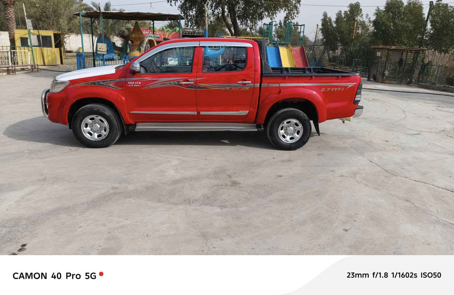 سلام عليكم عندي سياره البيع بيكم فورويل موديل 2015 
رقم دولي بسمي تحويل مباشر سياره 
مكفولة من صبغ او ضربه او تبديل اوفتح
 كير واتماتيك شاشه كامره تحكم استيرن حساسات خلفيه 
اسبير مانازل تخم تاير جديد حداديه جديده
ماشية 100ألف  عنوان بغداد ولشراي يتصل عل رقم ‏‪***********‬‏
