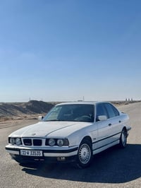 بي ام ٥٢٥i • رقم بغداد ٢٧ • نضيفه