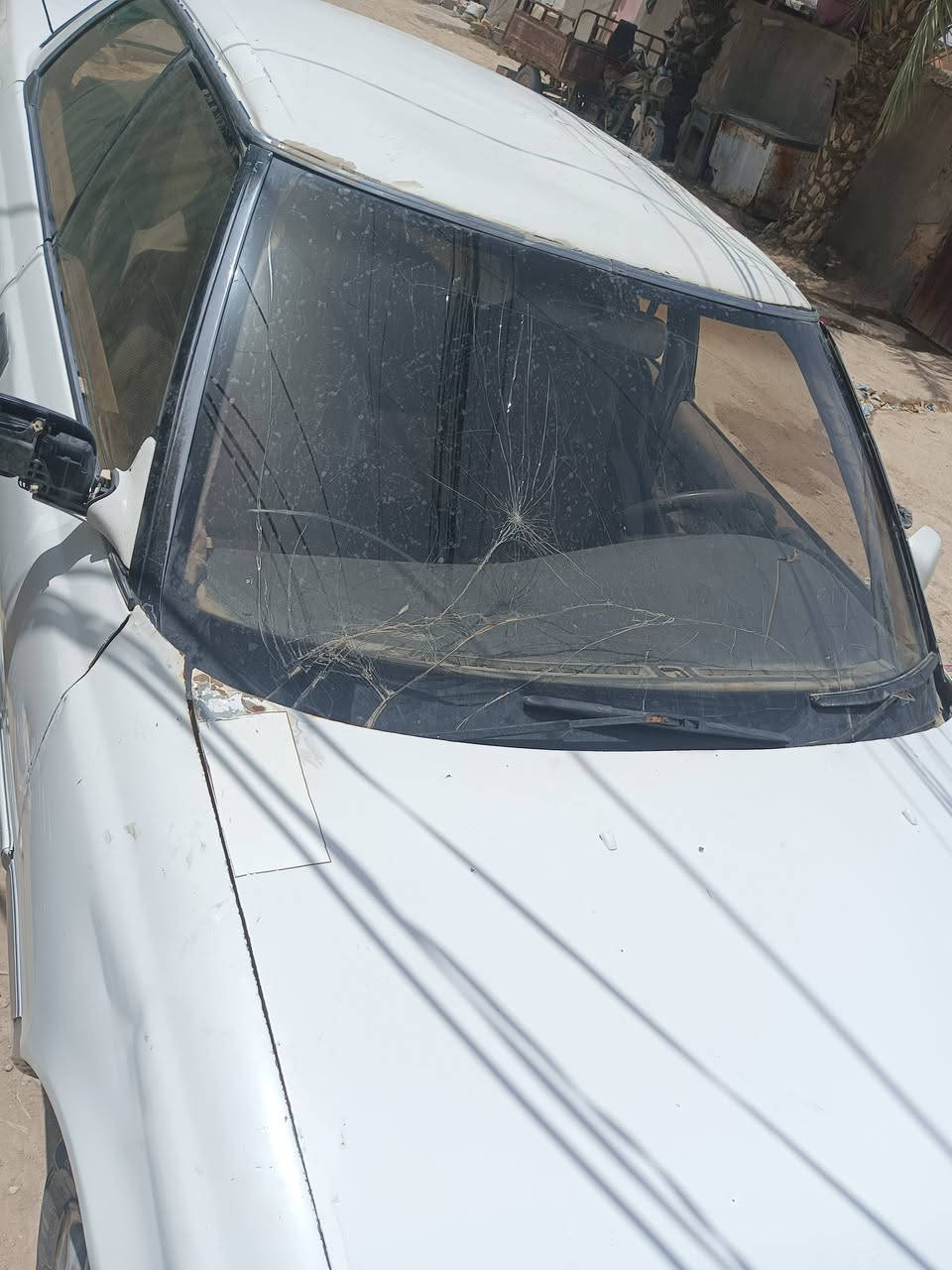 مارك عظم السياره جاهزه السعوديه السعر 3 ملايين المكان النجف محرك 2.5 جاهز السياره ***********
