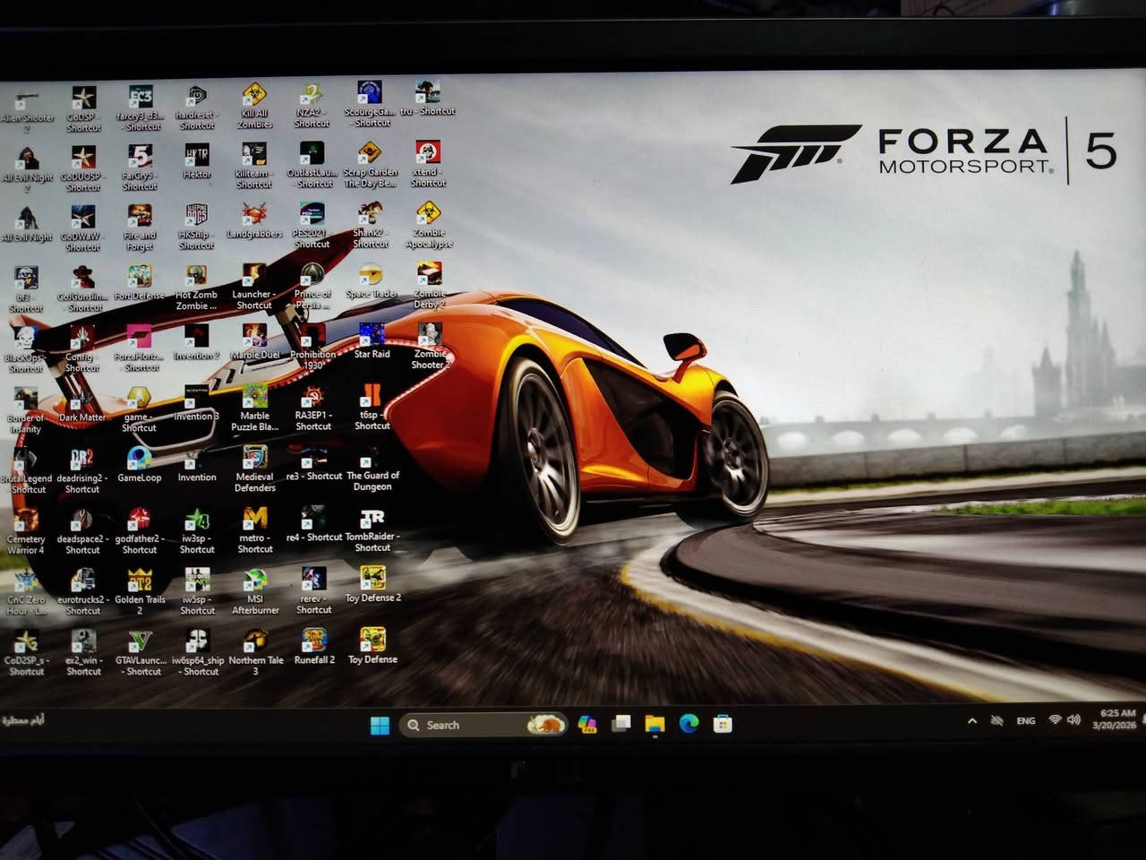 السلام عليكم 
حاسبة دسكتوب تجميع انتل كور 7 جيل السابع مستعملة نظيفة للبيع 
.....
السعر 480 ألف دينار 
***********
عنوان بغداد زيونة 
البيع بضمان الفحص 
لا يتوفر توصيل 
.....
ملاحظة 
كيس فقط بدون أي ملحقات 
كيس فقط بدون أي ملحقات 
.....
المواصفات 
معالج انتل كور 7 جيل السابع رقم المعالج 7700
كارد شاشة 8 كيكا جديد AMD RX 580 GDDR5 
هارد 256 كيكا للنظام والبرامج جديد M2 nvme 
هارد واحد تيرا 1000 كيكا للالعاب والتخزين HDD 
رام 16 كيكا جديد 8+8 تردد 2400 DDR4 
مذربورد جديد جيل السادس والسابع B250 DDR4 
تبريد معالج احترافي جديد Adegrees RGB 
باور سبلاي 600 واط حقيقي Xigmatek 
مراوح انارة متغيرة عدد 3 جديدة مع المتحكم Mass RGB 
كيس حجم متوسط Bitfenix Ageis 
......
الحاسبة تعمل على نظام وندوس 11 وتحتوي على أكثر من 70 لعبة طور القصة اوفلاين مع لعبة ببجي موبايل اونلاين 
.....
مع جزيل الشكر لإدارة المجموعة
