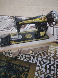 مكينة خياطة • نضيف وشغال • حي القدس