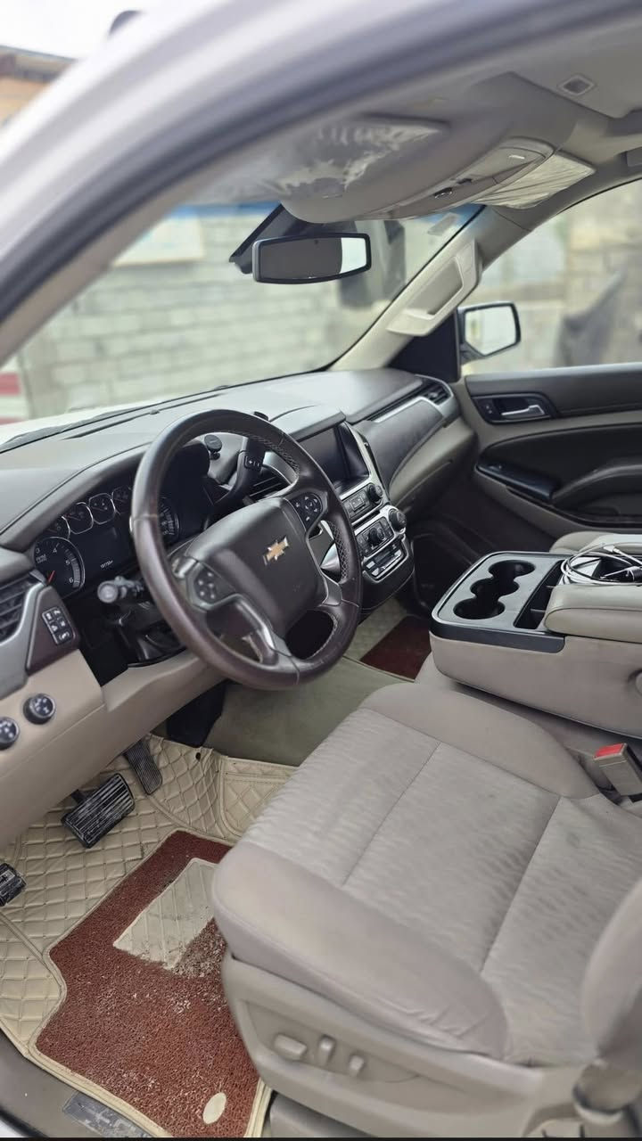 السياره كفاله بيها بارد قليل
موديل 2015
فول موصفات بس بصمه مابيها
السعر 370 ورقه وبيها مجال
اتصال ***********
