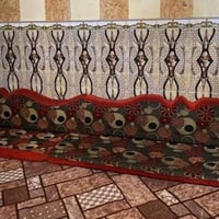 جلسة عربية • جلسة أرضية • قعدة عربية • دواشك • تكيات • مساند • فرش عرب...