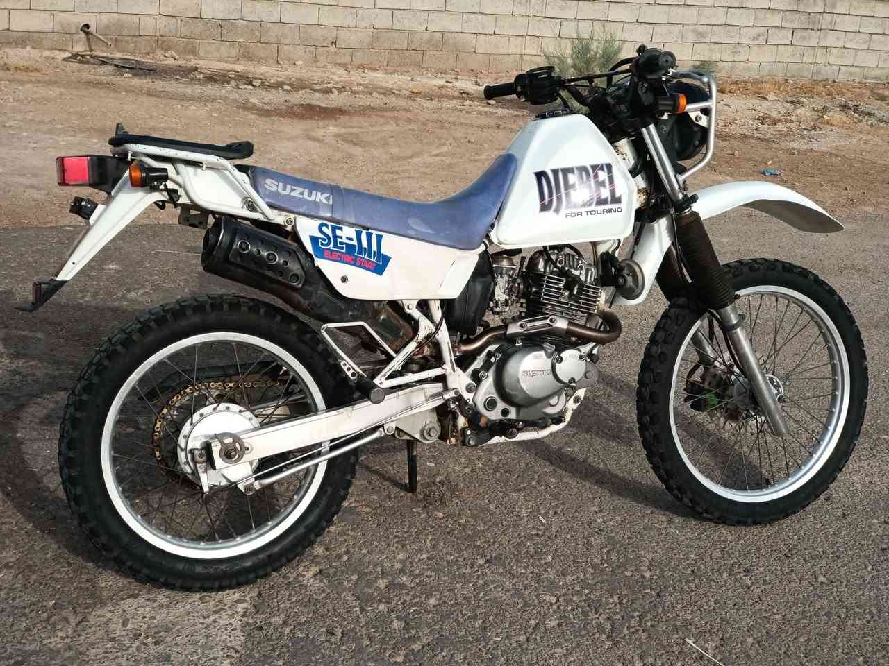 دراجه كفاله اي نقص مابيها دراجه وضع شركه كولشي ممبدل بيها  مكاني ديالى مندلي السعر 18 وبيها مجال الاستفسار فقط الرقم ***********
