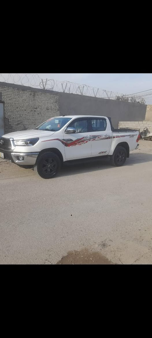 سلام عليكم بيكم هايلوكس موديل 2024 شركه ساز سياره جديده شكد متوقع مكفوله كفاله عامه تخم تاير جديد بلادي سياره ماشيه 400 سياره بعدهي جديده مكفوله من كلشي رقم      رقم صاحب سياره للتواصل ***********
