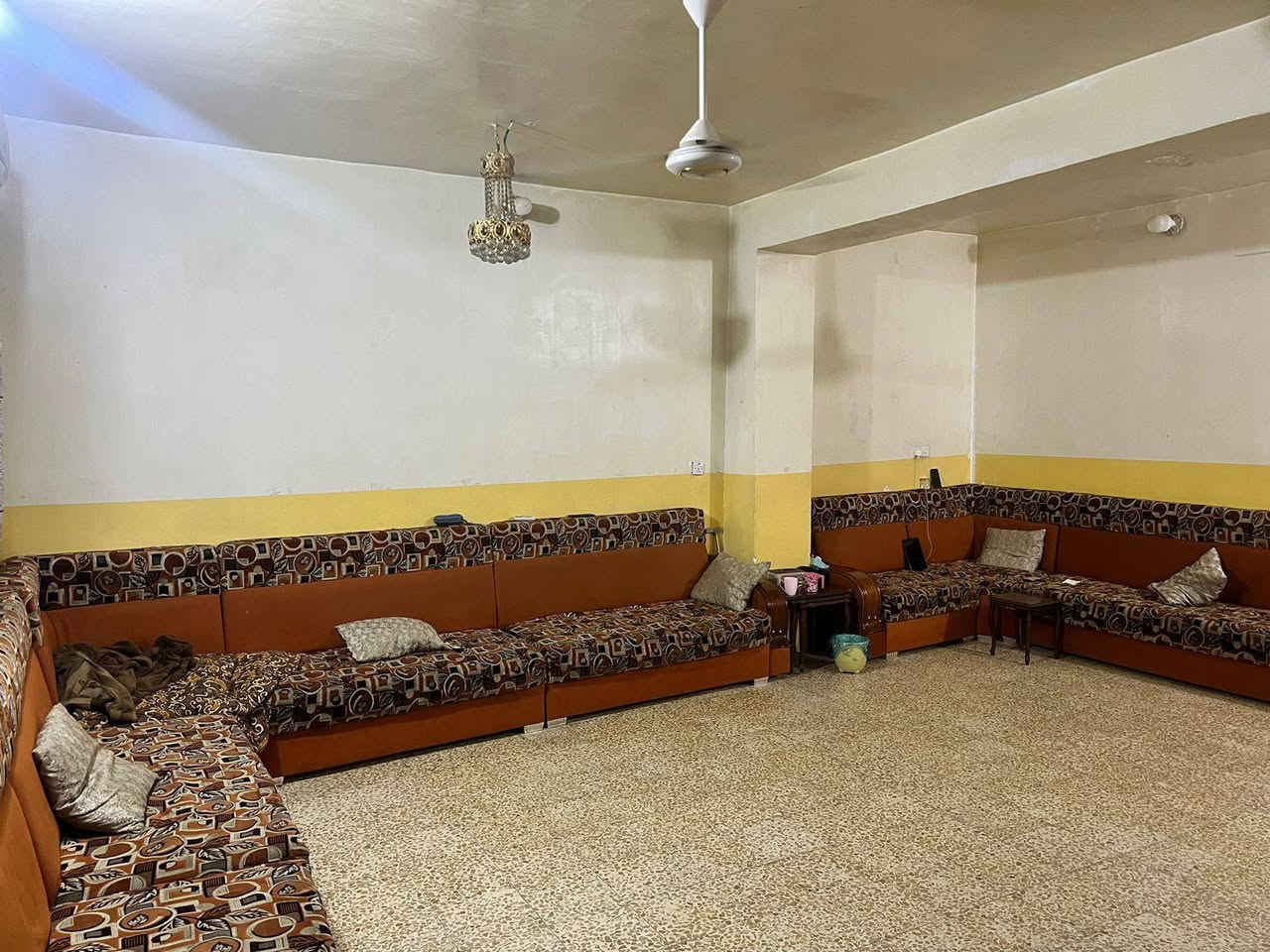 للبيع طابو زراعي سند 25 مساحه 220 طابقين الموقع نزلة سعد بيجو مابي اي نقص للاستفسار ***********
