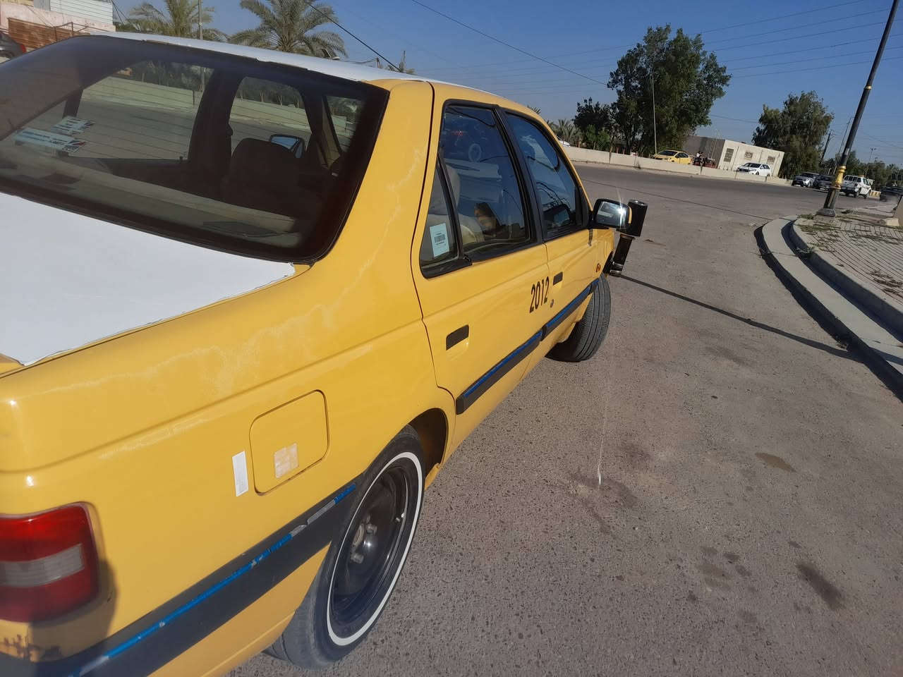 السلام عليكم بيجو لميس ١٢بلاديه مصفره هيئه وغرامات سياره كاعده خير من الله نقصها بطاين بوب السعر ٣٧وبيها مجال مكاني بغداد الرقم ***********تبريد ثلج تخم تاير باتري جديد سلف جديد داينمو  جديد مكفوله من اي عيب شرعي سياره بأسمي غير متواجد ع النت

