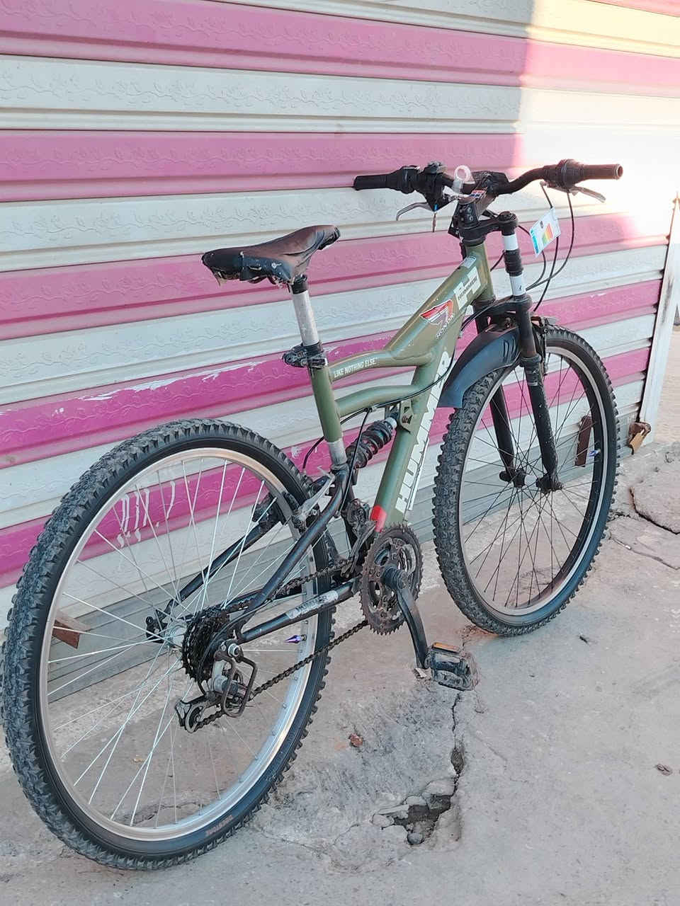 السلام عليكم عندي باسكل للبيع السعر 110 وبي مجال العنوان حي السكر


**إذا كنت صاحب هذا الإعلان وتريد حذفه لأي سبب، رجاءا أرسل رسالة إلى الدعم الفني**