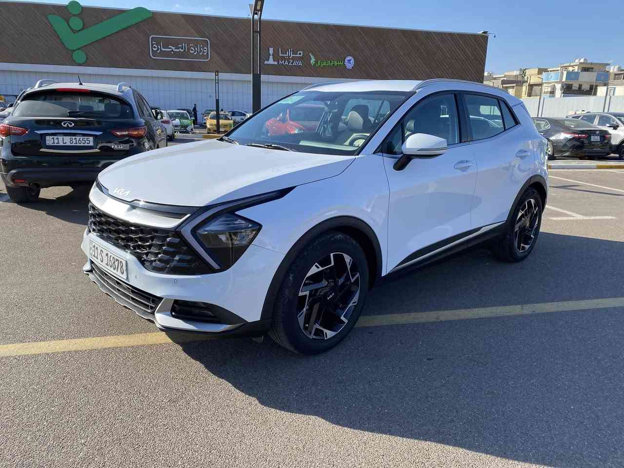 من رخصة الادمنية.    سبورتج ٢٠٢٣ خليجي بصمة تشغيل وبصمة أبواب تشغيل عن بعد تدفئة كشنات وتدفئة ستيرن كشنات الامامية ٢ كهرباء منافذ  شحن ٢بلكراسي  الخلفية مري شفط اشاير بلمري شفتات ستيرن شحن وايرلس هند بريك بصمة اوتو هولد ٣ انضمة قيادة  ماشية ٤٠ الف  السعر ٢١٣٠٠ يعني ٢١٣ ورقة بيهة مجال بسيط مكاني بغداد شهدا البياع السيارة مكفولة من ضربه وصبغ وتبديل وفتح بيهةبارد علة كد إصبعين بلجاملغ  الأمامي جهة السائق  وجهة الصدر مأشر بلصورة علة كد إصبعين والسونار مرفق للاستفسار سيف ***********
