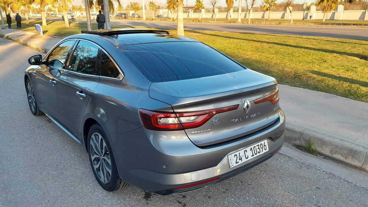 رينو موديل 2018 
بوند وجاملغ بخ بدون داخل شرط
تخم تاير جديد بل جيس 
صدر أمامي خلفي جديد 
كير ومكينه شرط 
داخل جلد 
كشنات كهرب مع تدفئه 
السياره فول فول 
اي مصرف مابيها 
مكان السياره زاخو 
السعر 115ومجال بسيط

رقم *********** زاخو, دهوك
