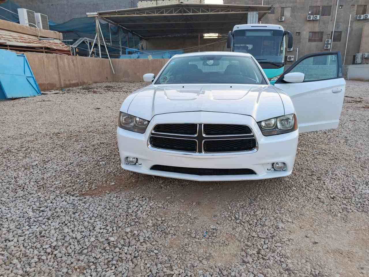 دوج شارجر وارد امريكا 2014 السيارة ب اسمي تحويل ثاني يوم الجامه الامامية مكسوره تنزل من سعر السيارة
 عنوان السيارة كربلاء الاستفسار فقط ع هذا الرقم.*********** التفاصيل مذكوره داخل المنشور
