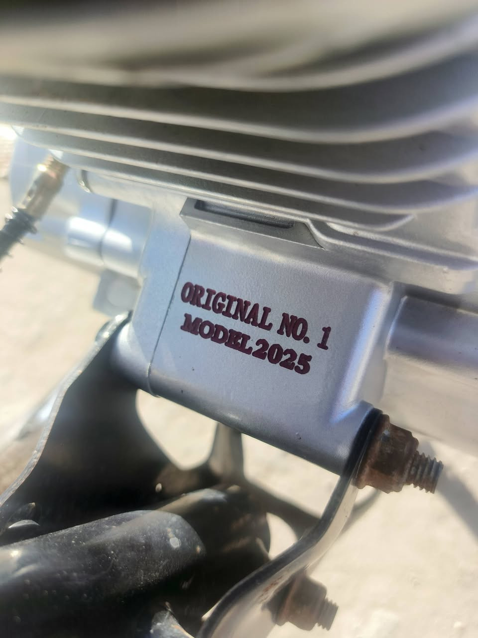 سلام عليكم تايكر موديل 2025 للبيع اوراق كامله مكاني بابل ناحيه النيل السعر 650 وبيها مجال للطيبين للاستفسار ***********
