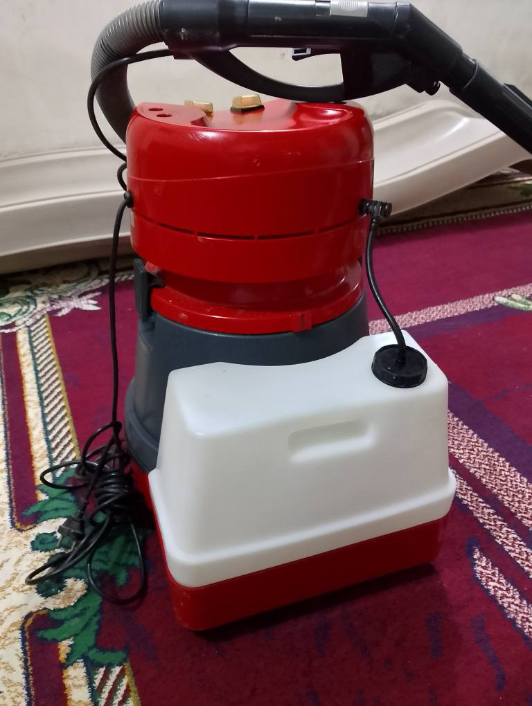 مكناسة وشطافة كهربائيّة السعر 60000
***********
