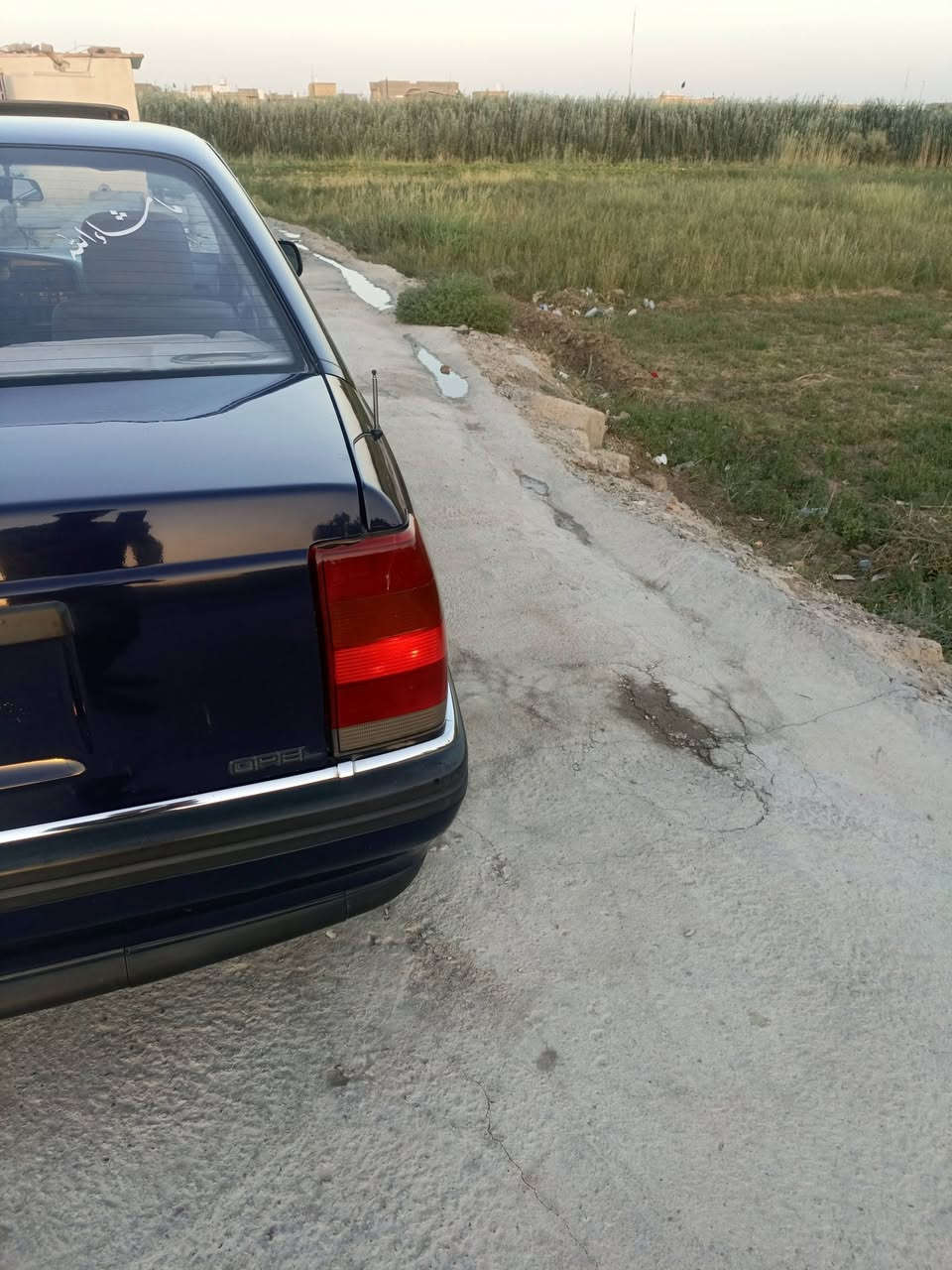 سياره اوبل للبيع مديل 93 مكينه بلاد حداد تخم تاير جديد رقم كركوك مشروع وطني مكاني ذي قار قضاء النصر  رقم  ***********
