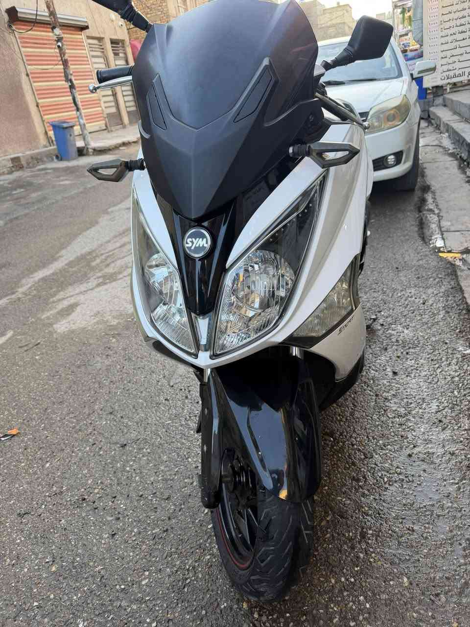 سيام للبيع حديث راديتر ستان حساس مال رنبة دراجة جديدة جدا  اي نقص مابيهة كفالة عامة
حي سومر شارع المدارس 
اتصال واتساب فقط
***********
