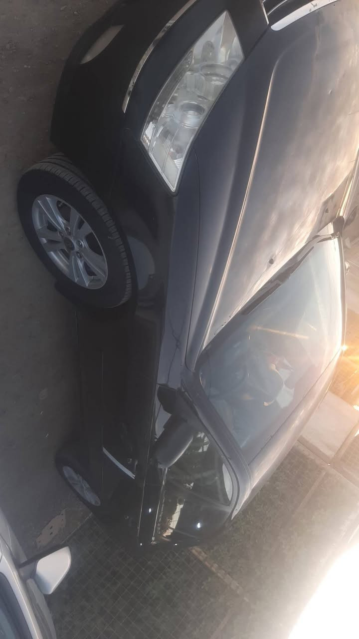 سلام عليكم سوناته موديل 2009 رقم واصط نكليزي بسمي تحويل مباشر محرك لفين وربعميه مكينه كير خير من الله وتخم تاير وتبريد وصدر وغرفه جديده سياره بيه بس شبر صبغ مكاني بابل لحصوه حي لنتصار هاذ ؤقمي *********** سعر 117 وبيه مجال حك لجيه
