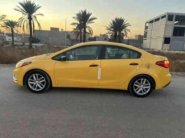 سلام عليكم كيا فورتي 2014 وارد امريكي حادثة جاملغ تبديل بدون دواخل
السيارة صبغة اولى مكينة 1800 دوش خير من الله لاتبخير ولاتنقيص 
رقم بغداد الاماني تحويل ثاني يوم
مواصفات اعتيادية 
.نظام ايكو 
.مانع انزلاق
.فول تحكم استيرن
.شادلها زنون اصلي 
.تخم تاير 
.تخم ويل جديد
دوشمة جديدة السيارة خير من الله جاهزة كبل للشارع
مكاني بغداد الرصافة السعر 102$ بيها مجال بسيط الشراي يتصل ***********
