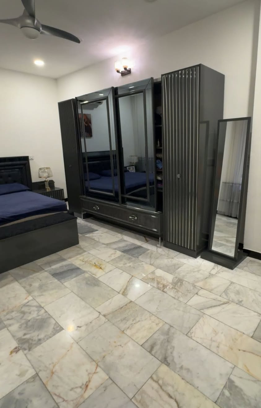 غرفه نوم تركيه كامله 7  قطع غرفه اخو الجديده نضافه 100%الجربايه ليس خشبته الاصليه الجربايه جواها صوميه متينه اصليه سعرها وحد عن سعر الغرفه الشراي خاص فقط الشرايه رصيد او واتساب
*********** ‬
