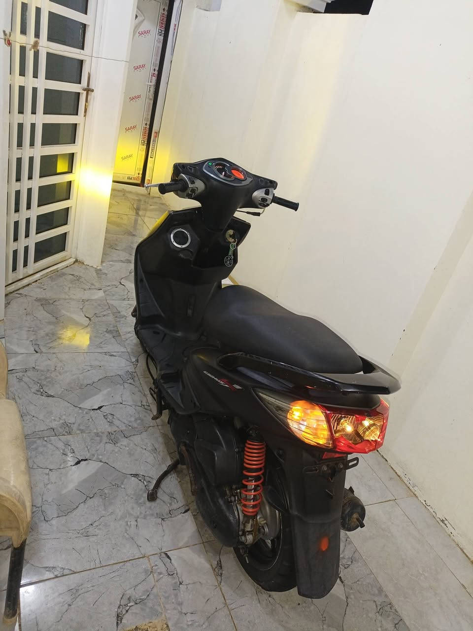 السلام عليكم دراجه للبيع سكنس فحل دراجه مال حاويه محركه 150 شغاله كهرباء شغاله السعر 900 وبيها مجال مكاتبه وياها شراي يجيني خاص


**إذا كنت صاحب هذا الإعلان وتريد حذفه لأي سبب، رجاءا أرسل رسالة إلى الدعم الفني**