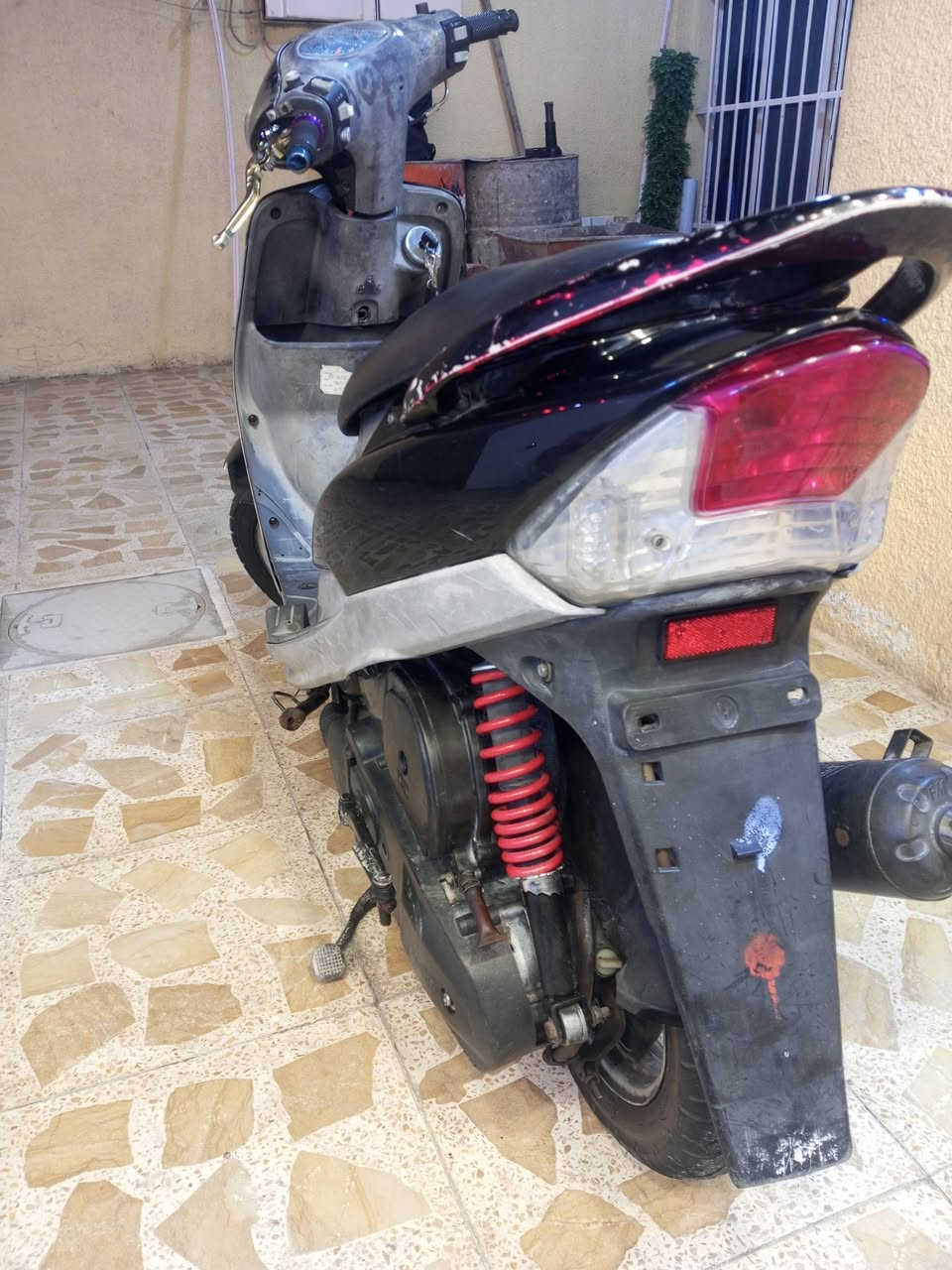 السلام عليكم دراجه ماكس للبيع مكينة بيه سود بل ضاغطة لا تنقيس لا داخانه الكهربائية كله شغاله سعر 300المكان المدينة الصدر


**إذا كنت صاحب هذا الإعلان وتريد حذفه لأي سبب، رجاءا أرسل رسالة إلى الدعم الفني**