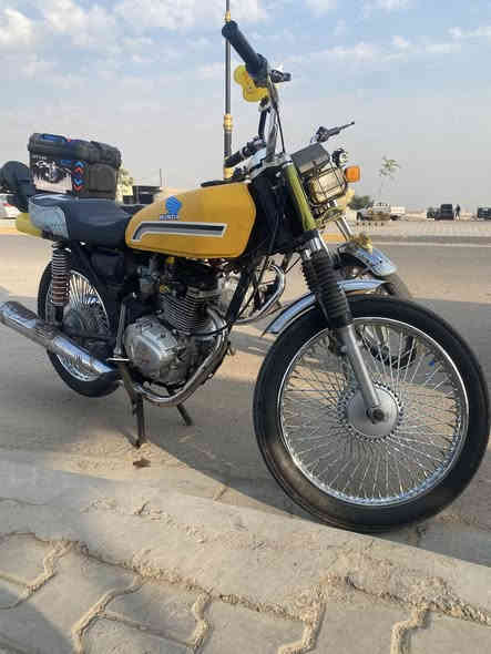 سلام عليكم    دراجه ايراني موديل 2020 دراجه تخبل لا تنقيص لا تبخير شلعه معدل صاروخ كلك كلك مستعجل ع بيعتها مكاني بغداد ابو غريب ***********
