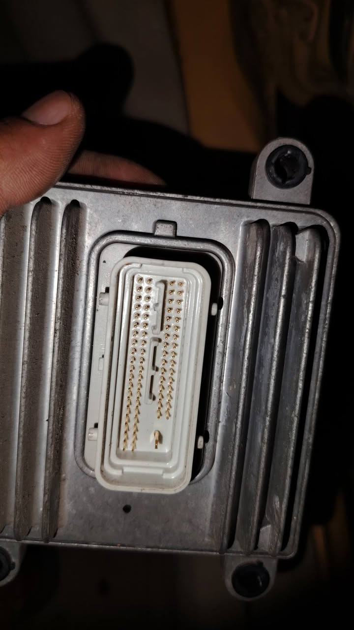 سلام عليكم عقل بي وادي اف ثري
لبيع مكن كربلاء طوريج
سعر 150  وبيه مجال
***********
