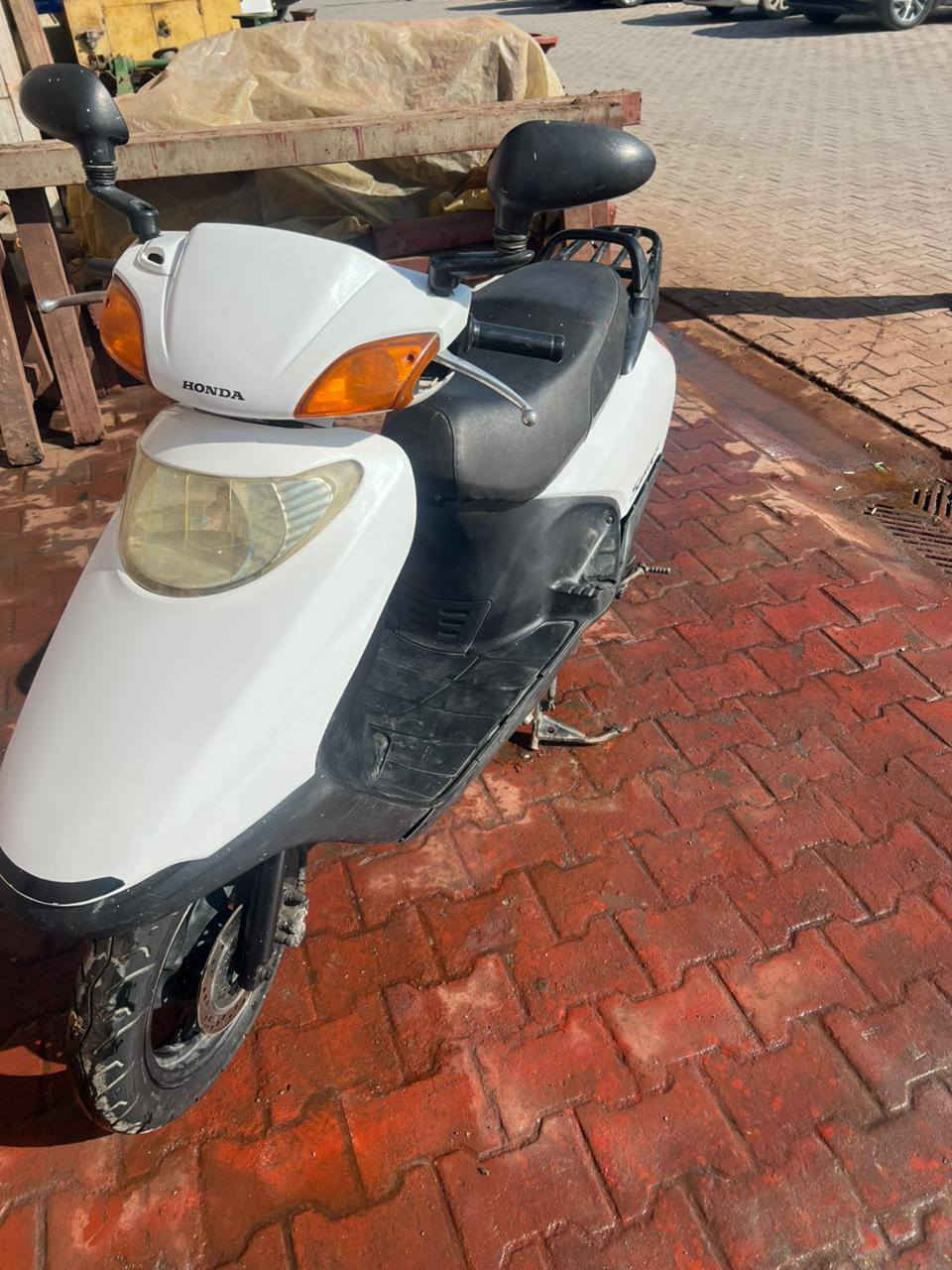 دراجة سبيسي ياباني دراجة نظيفة شلعة تشك الكاع سعر 450 وبيهة مجال للشراي ***********
