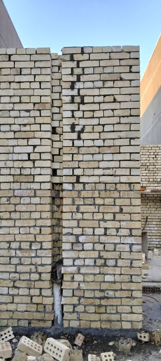 كادر بناء مصري شغل درجه اولى استلام مهندس طابوق او بلوك واسعار مناسبه والتزام بالمواعيد ***********
