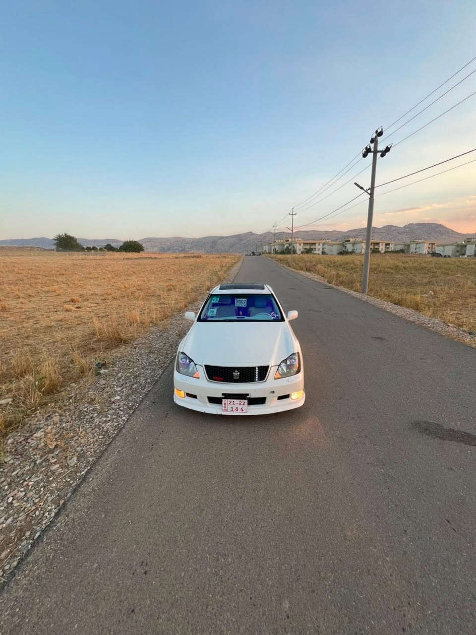 سەرەتا بە ناوی خوای گەورە 
✅✅
شاهینە ١٨٤
٢٠٠٨✅
سڵایت✅
پشتو پێشی حاسەیە✅
جڵد✅
هیتەر✅
ناو سپی تایبەت ✅
کامل مەسرەف کراوە✅
کارەبای بە شەرت✅
مەکینە بەشەرت✅ 
گێربەشەرت✅
تەبریدی بەشەرت✅
گەرمی بەشەرت✅
بۆیاخی بەشەرت✅
بەس شوین بڕاوەکانی بۆیاخە✅
پێشی تۆمس✅
پشتی تۆمسی پلاستیک✅
دینگە ستیل✅
چوار تایە و ویلی تازە✅
کامل جایزە یەک دیناری مەسرەف نییە هەموو شتیکی بەشەرت
رۆنی گۆراوە بەنی توند کراوەتەوە کامل جایزە یەک 
دیناری مەسرەفی تیدا نییە  کە هاتی کێشەت لەسەر پارەکە هەبێت نەک جوانی سەیارەکە چونکە ئەوەی ناوی مەسرەف و جوانکاریە بۆی کراوە بەس لیخوڕینی دەویت 
کە هاتی وەکو قسەکانم نەبوو مەسرەفی ڕیگات لەسەر من  
شوین قەڵادزی کە موشتەری بێت منیش فرۆشیارم دەگونجین بە زەرە بیتبیان قازانج موهیم گونجانە
***********
*********** 
لەگەڵ موشتەری دەسازین
