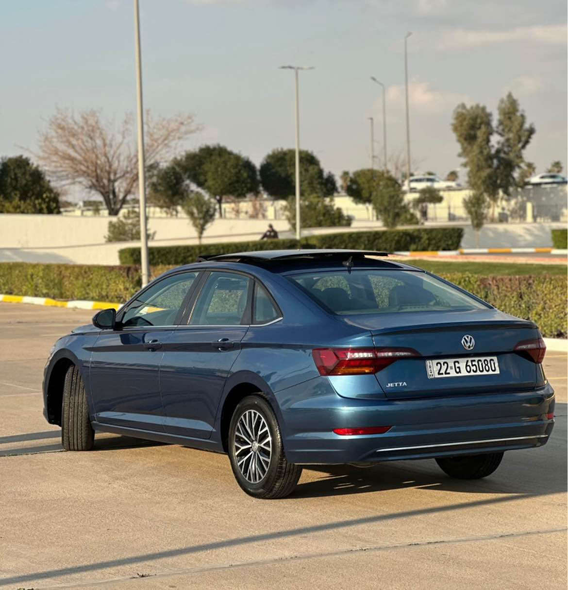 Jeeta 2019 SE  
مواسه فات se فول فول پانارؤما به سمه گوشين جلد و هيته ر  شاشه گه ره لايت ليد 
به ناوى خؤمه ره قه موو سه نوى نويه 
دوو پارچه و نيوى هه يه له لاى سكنى 
بي ژؤرى بي ارباك پيشوو پشتى كه بسه 
سعر  🔥 ١٣٦. 🔥 مه جاله كى كه م
مؤبايل *********** 
واساب أربيل, العراق
