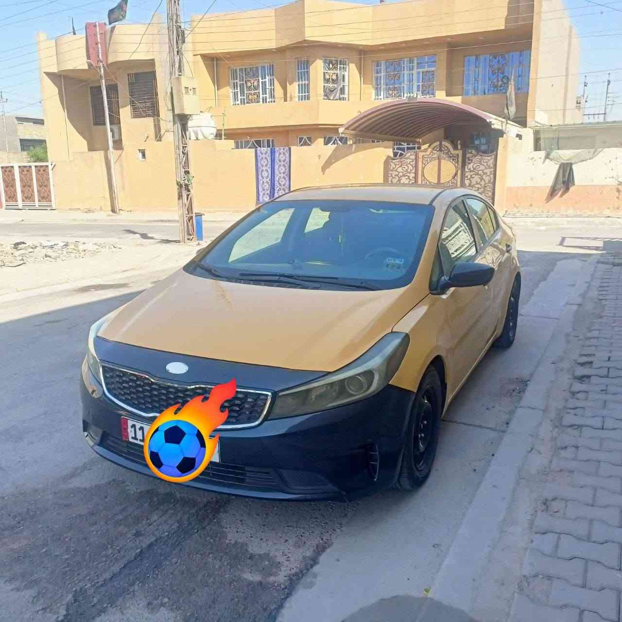 السلام عليكم من رخصة الادمن
كيا فورتي 2017 رقم بغداد مكينه 2000 دوش كاملة تبريد تخم تاير شاشة تحكمات سيارة كاملة مرواس فقط بسيارة خصوصي حسب القناعة ***********
