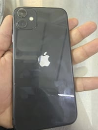 11 كامرتين 64G Battery 80 ممفتوح ابد  210الف 07518780766