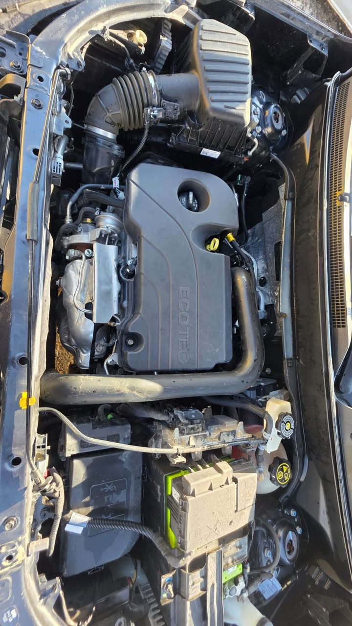 للبيع فقط
سيارة كونكس موديل 2023 LT   AWD
سيارة جاهزة من كلشي 
مواصفات 
مانع انزلاق
حساسات اماميه و خلفيه 
مثبت سرعة 
تحديد مسار 
ما نعع تصادم 
تحكمات استيرن 
بصمه تشغيل
بصمه ابواب
فور ويل و بعد بيها مواصفات سيارة جاهز من كلشي رقم بغداد دخول جديد سيارة
مكان سيارة سماوة 

سعر 175 مع المجال
***********
