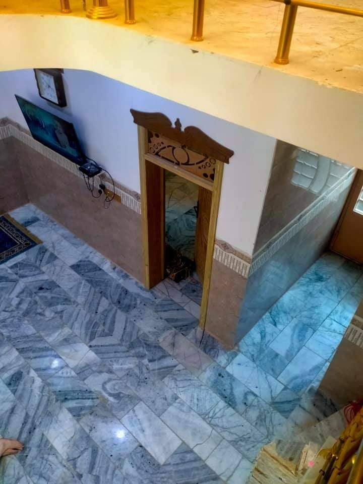 بيت ايجار 100 طابقين طابوك كنطره السلام شارع البرج جديد ايجار يريد عائله زغيره وتحافض ع بيت ***********
