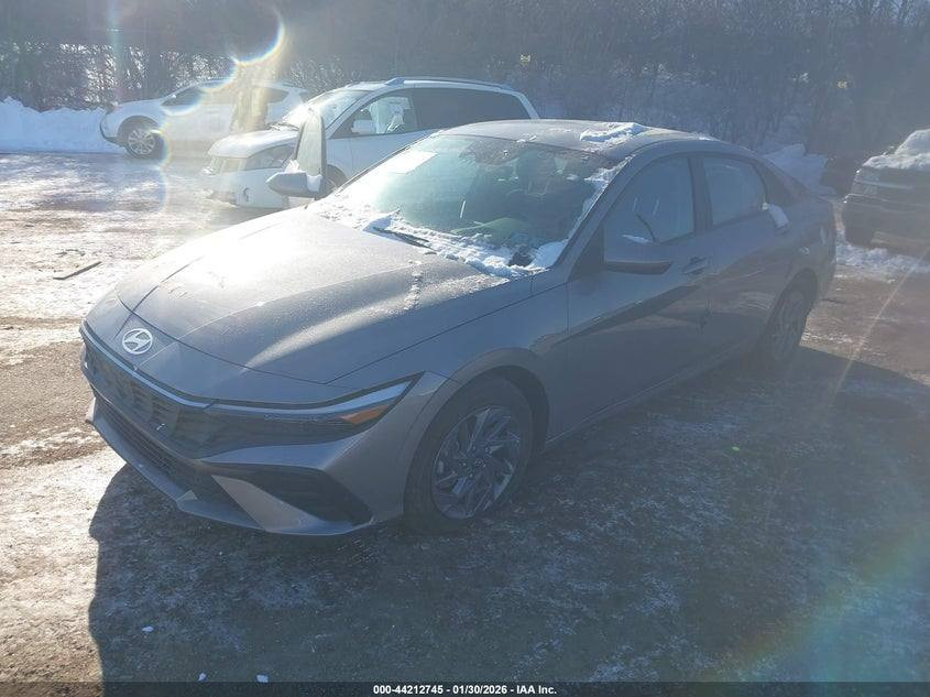 فرصة مميزة لأصحاب كتب الشهداء 🇮🇶🇺🇸
اعلان مزاد
السعر حسب المزاد
تاريخ المزاد يوم 2026/3/20
نوع السيارة:  HYUNDAI ELANTRA SEL 2024
#يمكن_إدخالها_بكتاب_ذوي #الشهداء
#او_شحنها #إلى_الأمارات
#إقليم_كردستان 
#العقبة
#ام_قصر
الضرر كما موضح بالصور
📍 العنوان : الموصل حي الوحده الشارع العام قرب دائرة اللجان الطبية 
📞 : ***********
📞 : ***********
#مزاد_الامين_للسيارات_الامريكية_
