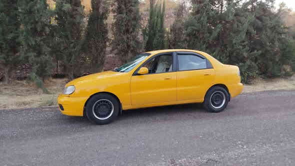 سلامو عليكوم للبيع او مراوسه دايو لانوس موديل 1999كير 
مكينه شرط بيتاقه بانزين موجود وكالا بسمي  *********** سعر 25
