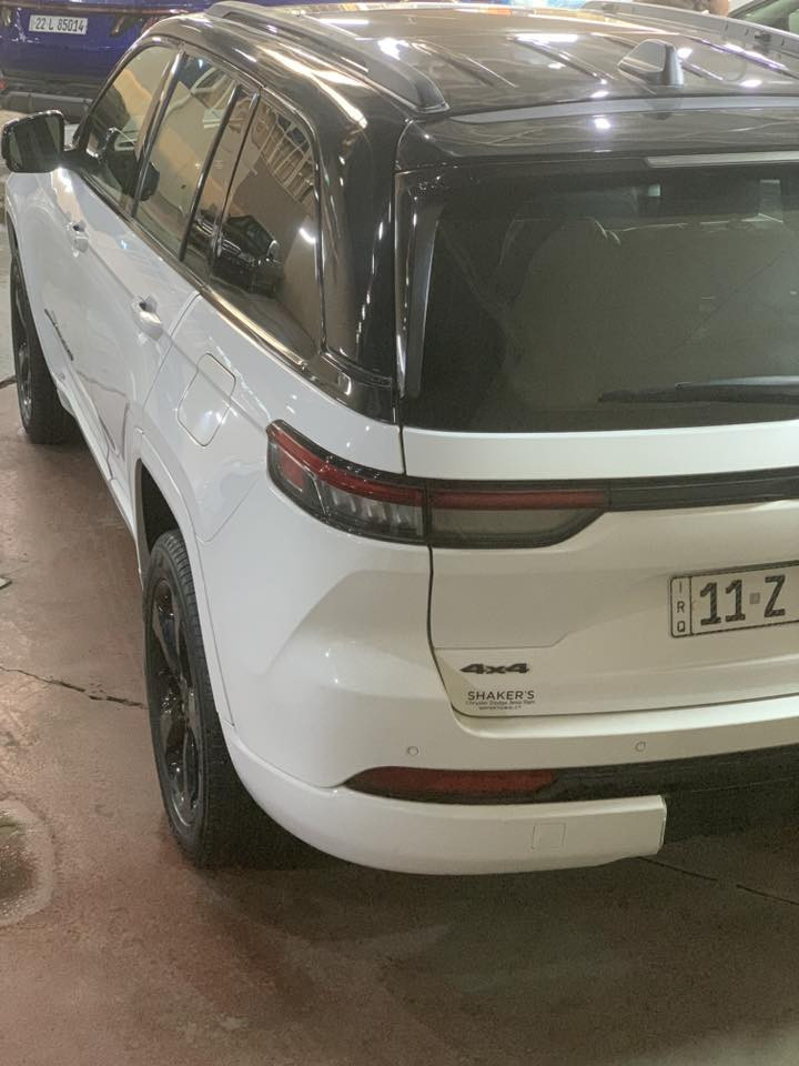 جيب موديل ٢٠٢٣ امريكي ماشية ١٧ ميل رقم بغداد جديد فول فول مواصفات حادث ربع بنيد وجاملغ والباب قليل 
سعر ٢٩٠ وبيهة مجال ***********  مكان بياع
