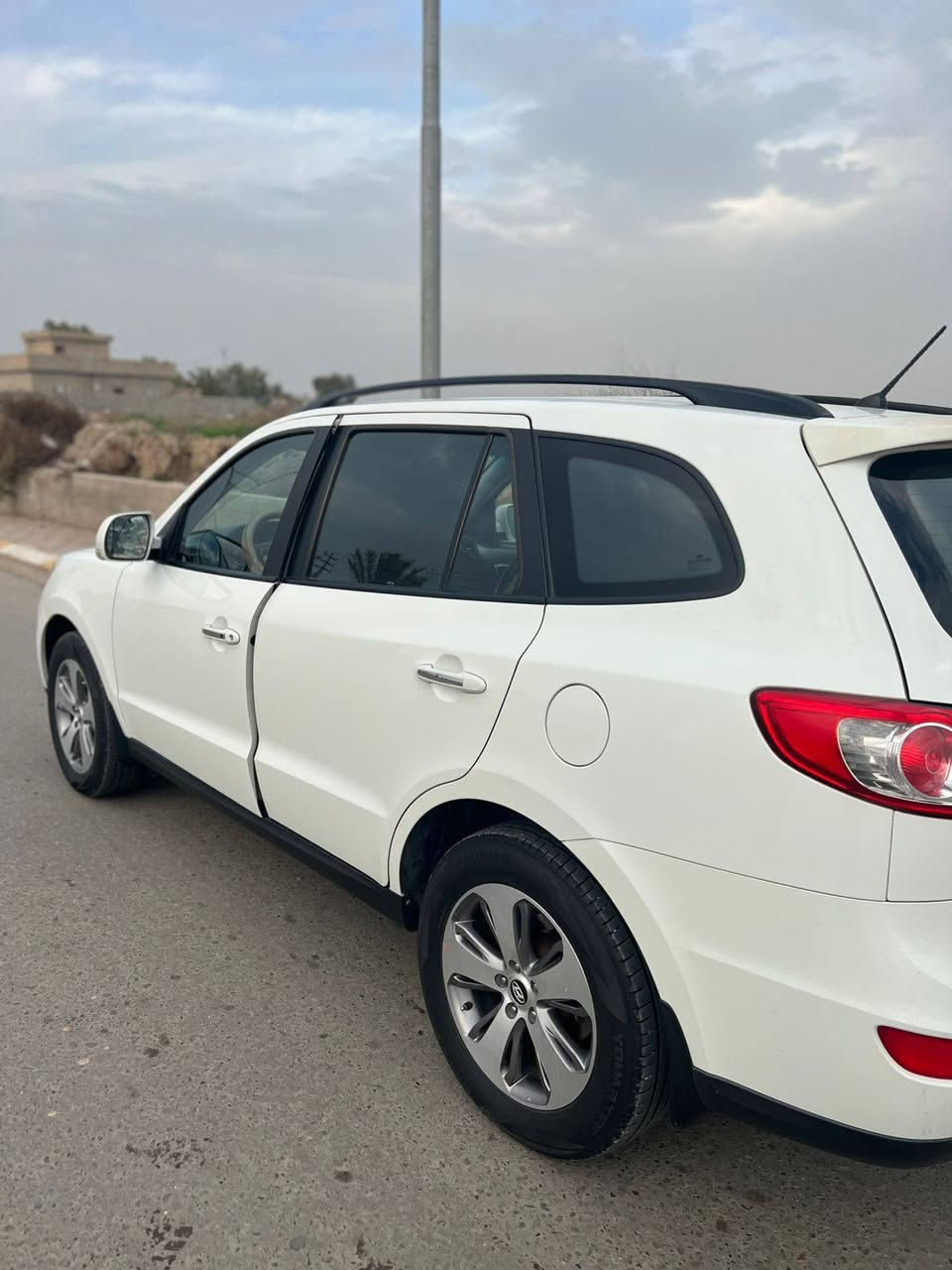 سنتافي 2012 رقم كركوك 6 سلندر فول مواصفات السعر  180 الاتصال عل الرقم ***********
