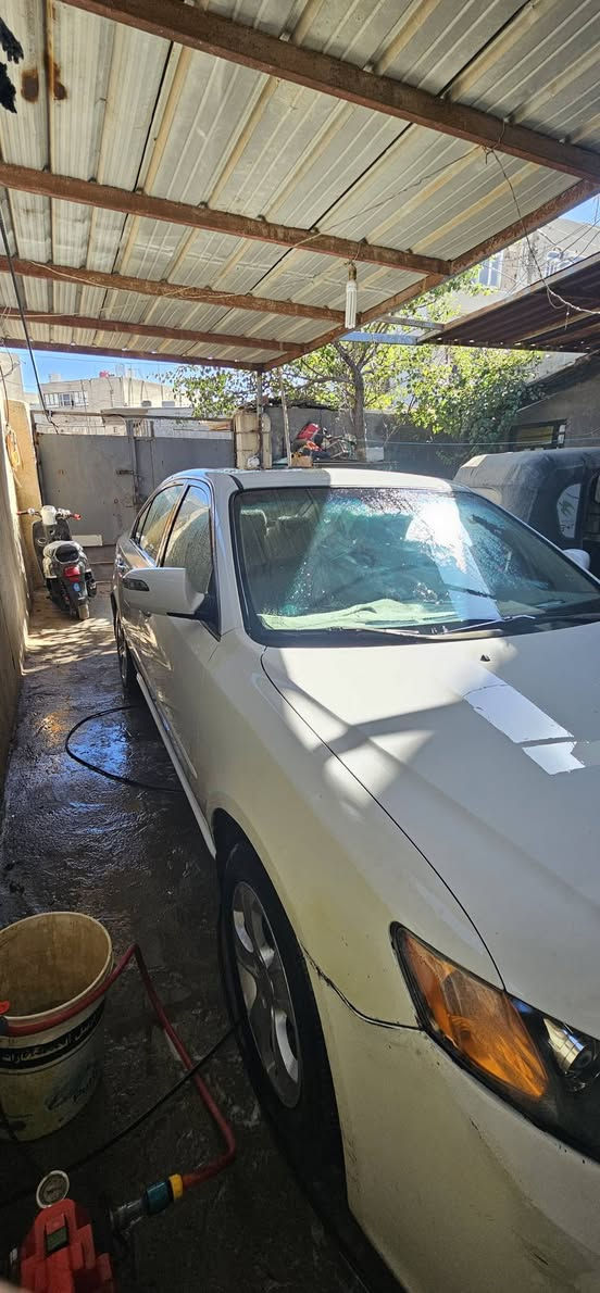 السلام عليكم اوبتمه مديل ٢٠٠٩ خليجي فول مواصفات مكينه ٢٤٠٠دوش سياره كفاله من الضربه جاهزة مكينه كير تبريد كله شغال سيارة باسمنه على ايد وحده مال بيت سعرة ١١٥$اتصال  *********** البصرة, العراق
