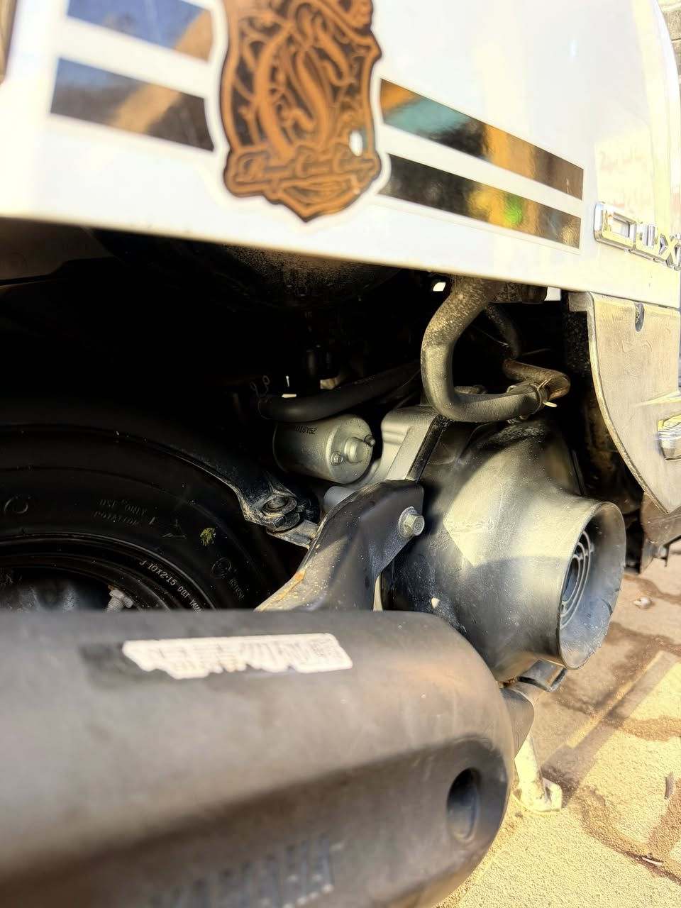 بوليسي للبيع كابريته بلادي ختم واحد كلهه وي المكينه بس كابريته تجاري باقي بلاد سعر مليون مكاني حيانيه اول لاين  ***********
